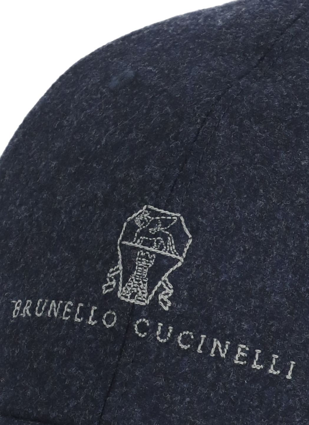 Baseball cap with logo