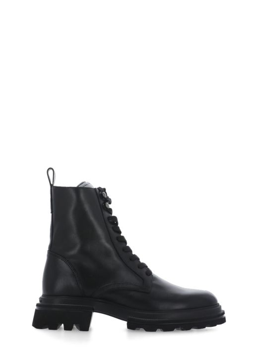 H674 combat boots