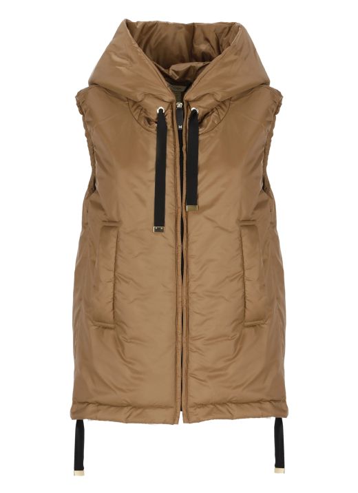 Sleeveless jacket with hood