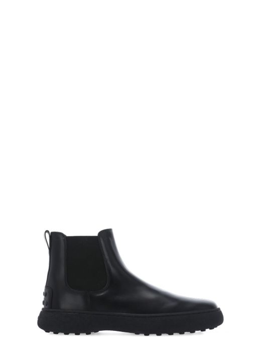 Leather Chelsea boots